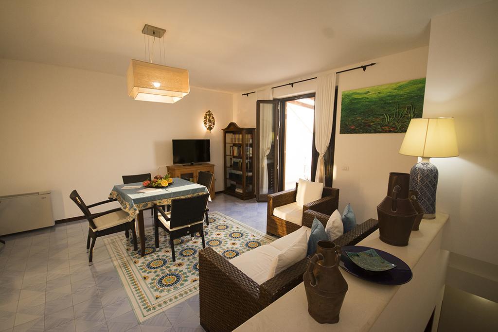 Appartement Cala D'Aspide à Santa Caterina  Extérieur photo